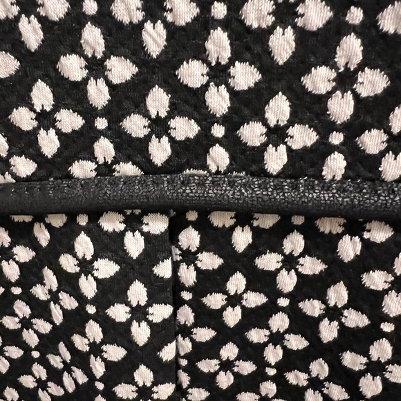 MAX STUDIO - Picture 4 of 8